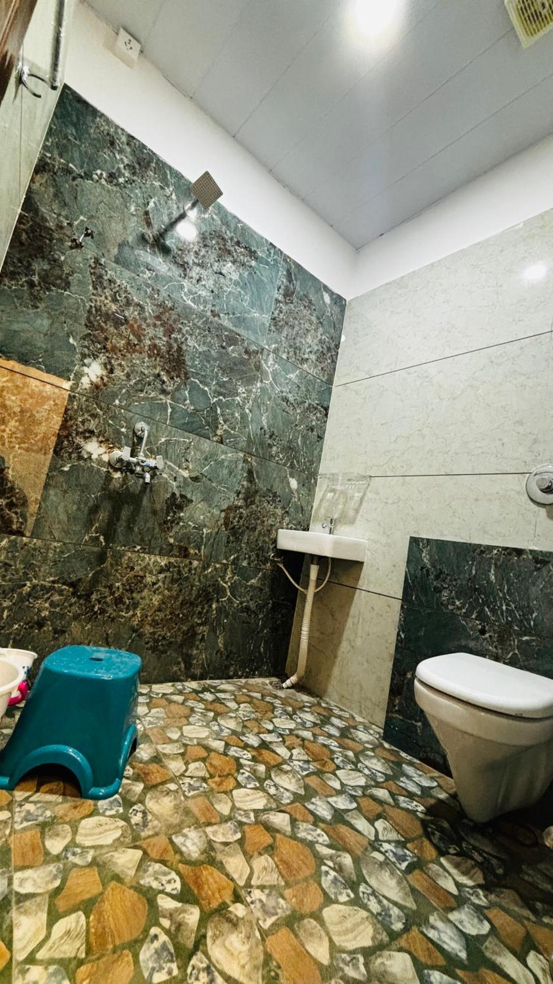 Hotel Shreenidhi Comfort Stay Ujjain Exterior foto